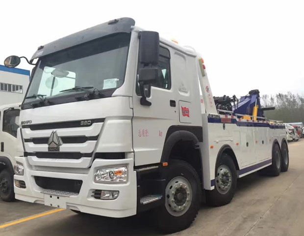 重汽豪沃拖吊连体清障车