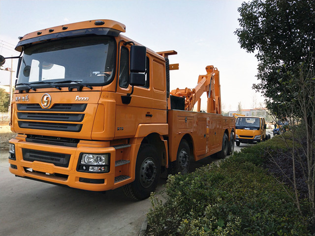 陕汽德龙前四后八拖吊连体清障车
